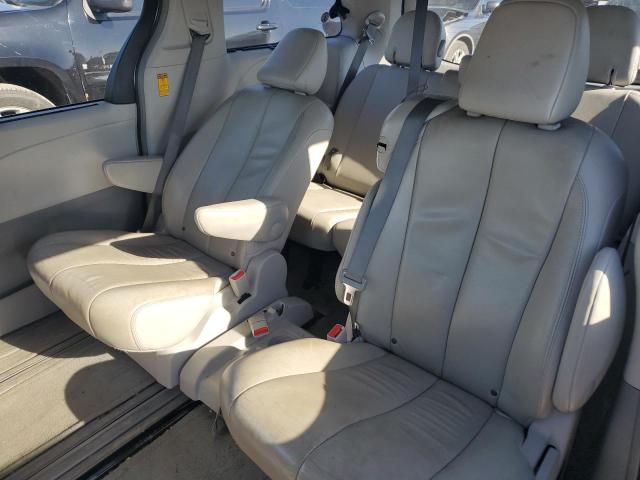 Photo 11 from auction – 2014 TOYOTA SIENNA XLE with VIN 5TDYK3DC5ES457507