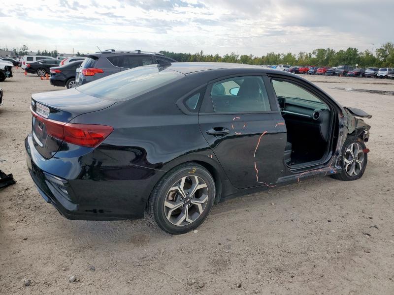 Photo 3 from auction – 2021 KIA FORTE FE with VIN 3KPF24AD7ME405380