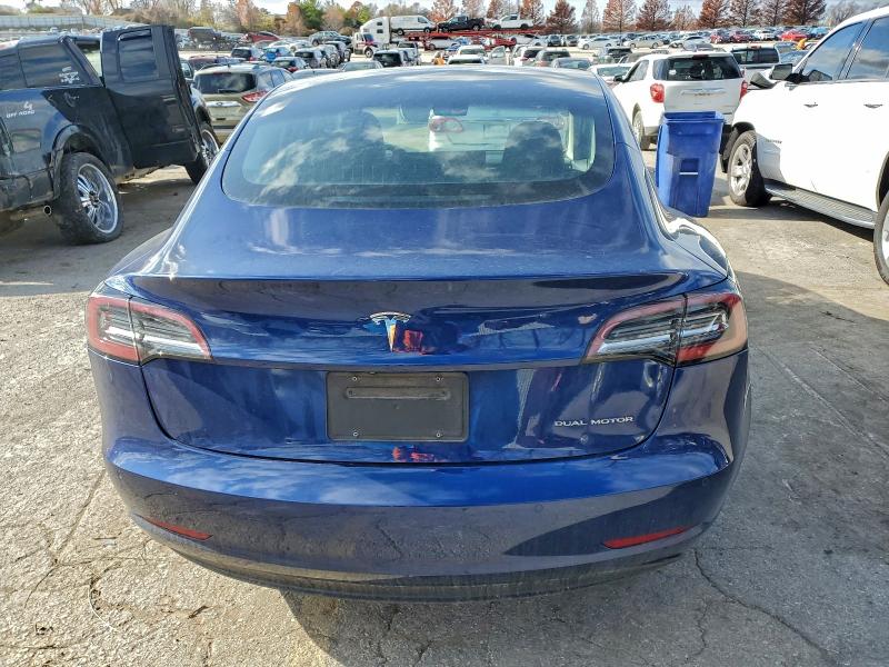 Photo 6 from auction – 2018 TESLA MODEL 3 with VIN 5YJ3E1EB7JF094489