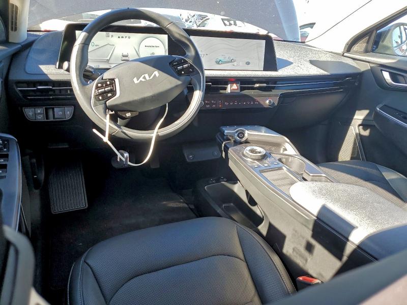 Photo 8 from auction – 2023 KIA EV6 LIGHT with VIN KNDC34LA0P5117834