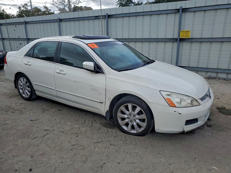 Photo 4 from auction – 2006 HONDA ACCORD with VIN 1HGCM66576A074690