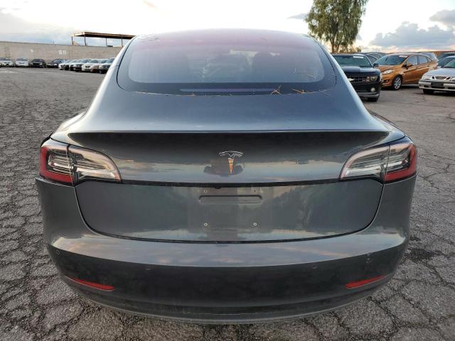 Photo 6 from auction – 2018 TESLA MODEL 3 with VIN 5YJ3E1EA9JF021194