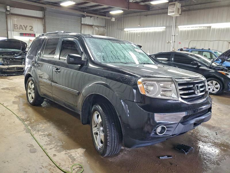 Photo 4 from auction – 2015 HONDA PILOT EXL with VIN 5FNYF4H58FB003215
