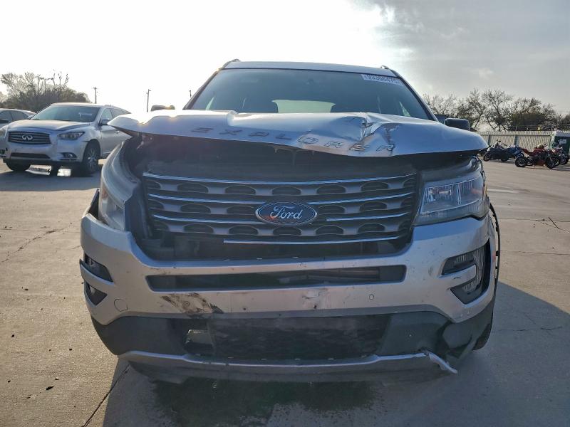 Photo 5 from auction – 2017 FORD EXPLORER X with VIN 1FM5K8D89HGE13113