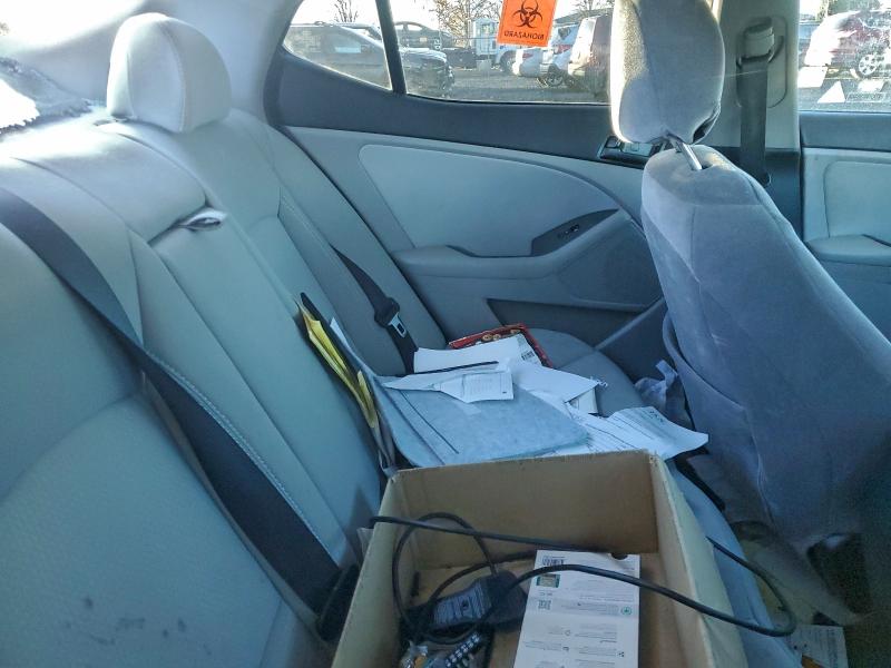 Zdjęcie 10 z aukcji – 2013 KIA OPTIMA LX z VIN KNAGM4A74D5380178