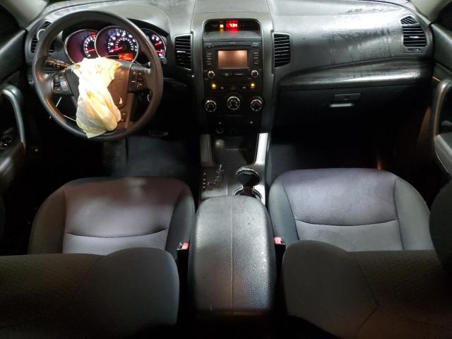 Photo 8 from auction – 2013 KIA SORENTO LX with VIN 5XYKT3A67DG367868