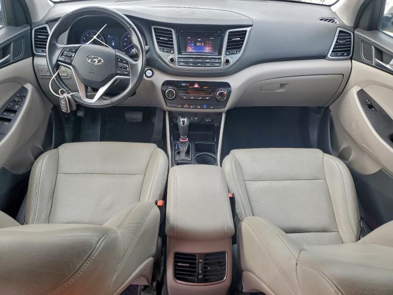 Photo 8 from auction – 2017 HYUNDAI TUCSON LIM with VIN KM8J3CA22HU297477