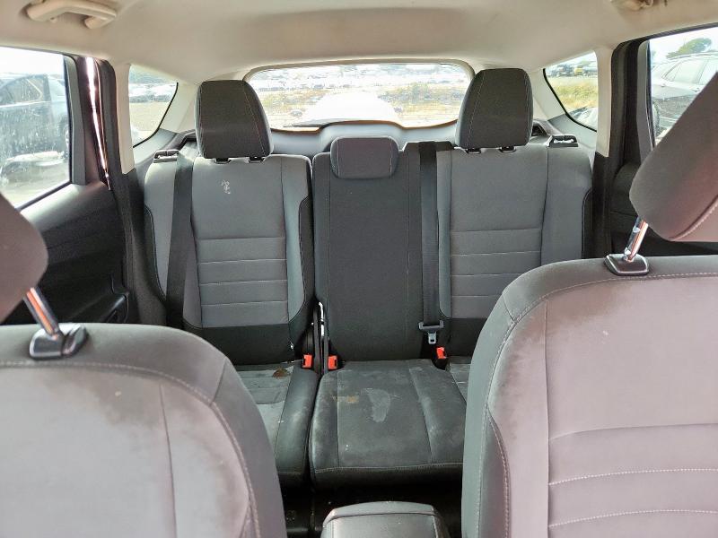 صورة رقم 10 من المزاد - 2018 FORD ESCAPE S مع VIN 1FMCU0F71JUC05659