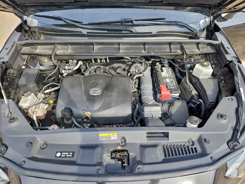Photo 12 from auction – 2020 TOYOTA HIGHLANDER with VIN 5TDGZRAH5LS501528