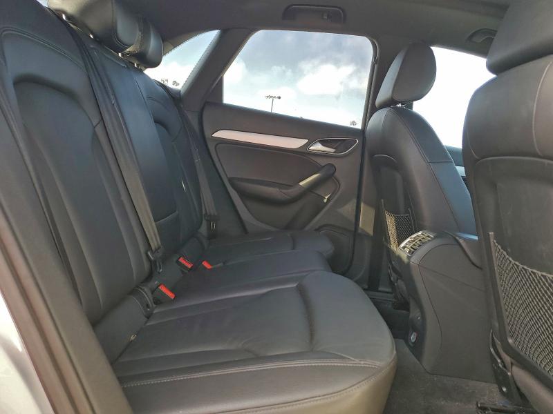 Photo 11 from auction – 2018 AUDI Q3 PREMIUM with VIN WA1BCCFS2JR030022