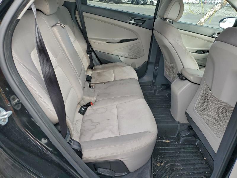 Photo 11 from auction – 2016 HYUNDAI TUCSON with VIN KM8J33A41GU088280