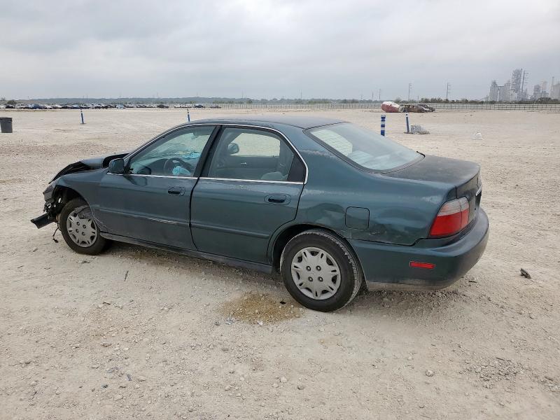 Photo 2 from auction – 1997 HONDA ACCORD VAL with VIN 1HGCD5685VA146537