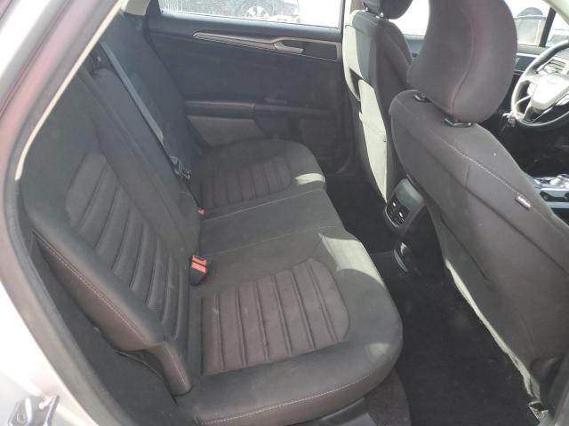 Foto 10 de la subasta – 2017 FORD FUSION con VIN 3FA6P0LU3HR141571