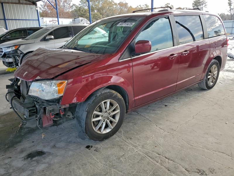 DODGE GRAND CARAVAN 2018 with VIN 2C4RDGCG0JR214961 - Photo from auction