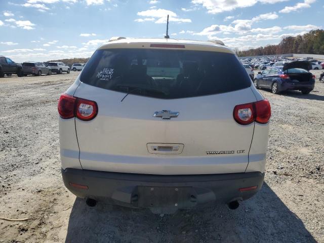 Photo 6 from auction – 2011 CHEVROLET TRAVERSE L with VIN 1GNKRLED3BJ191817