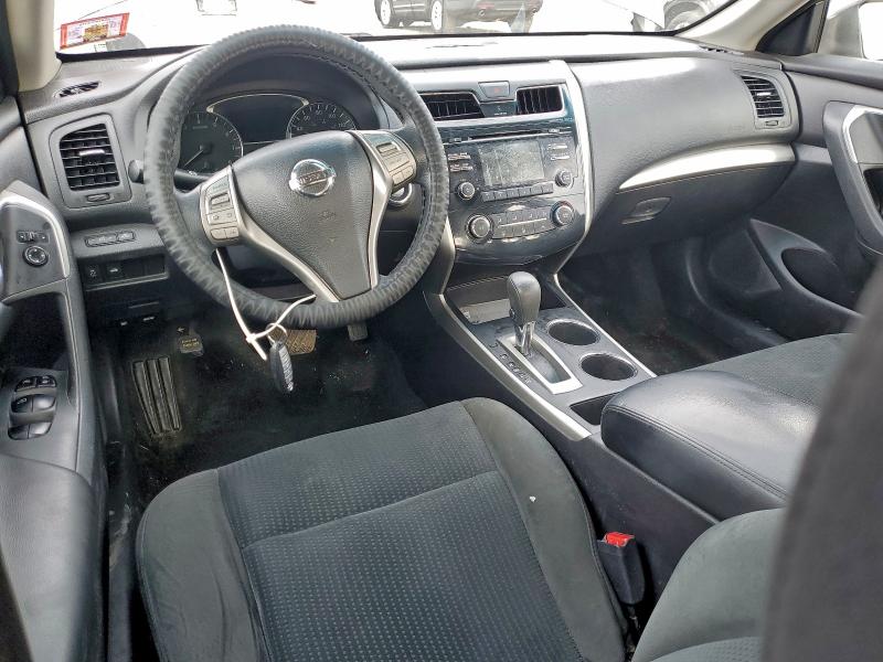 Photo 8 from auction – 2015 NISSAN ALTIMA 2.5 with VIN 1N4AL3AP2FN921114