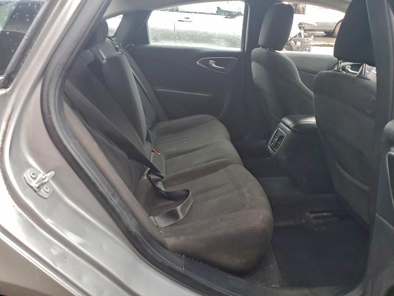 Photo 10 from auction – 2015 CHRYSLER 200 LIMITE with VIN 1C3CCCAB5FN689099