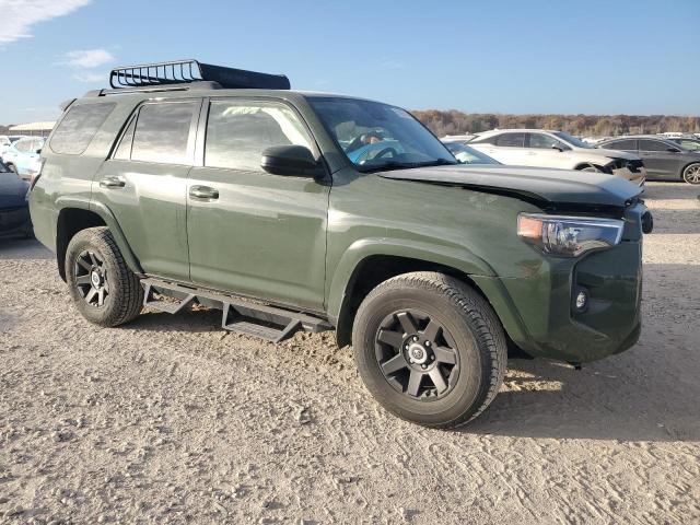 Photo 4 from auction – 2022 TOYOTA 4RUNNER TR with VIN JTETU5JRXN6049699