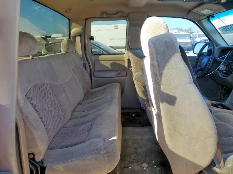 Photo 10 from auction – 2001 CHEVROLET SILVERADO with VIN 1GCEC19V41Z241980