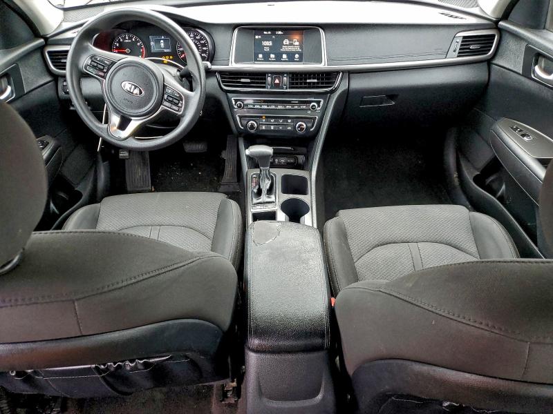 Photo 8 from auction – 2018 KIA OPTIMA with VIN 5XXGT4L39JG254471