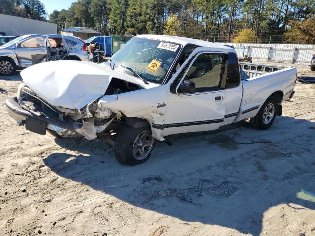 MAZDA B3000 CAB 1999 with VIN 4F4YR16V4XTM17476 - Photo from auction