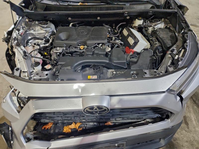 Photo 12 from auction – 2023 TOYOTA RAV4 LE with VIN 2T3F1RFV3PC338806