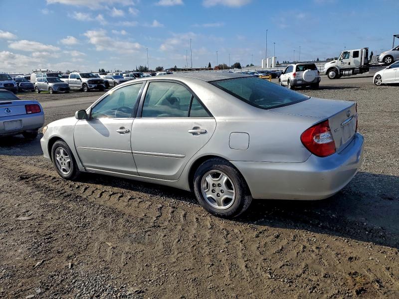 Photo 2 from auction – 2002 TOYOTA CAMRY with VIN 4T1BF30K32U023810