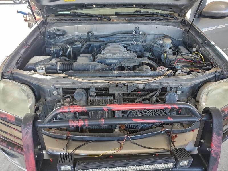 Photo 11 from auction – 2003 TOYOTA SEQUOIA SR with VIN 5TDZT34A23S190520