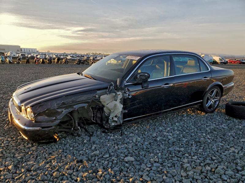 JAGUAR VANDENPLAS 2006 with VIN SAJWA82B96SH09791 - Photo from auction