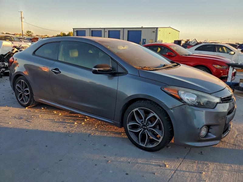 Photo 4 from auction – 2015 KIA FORTE SX with VIN KNAFZ6A38F5367183