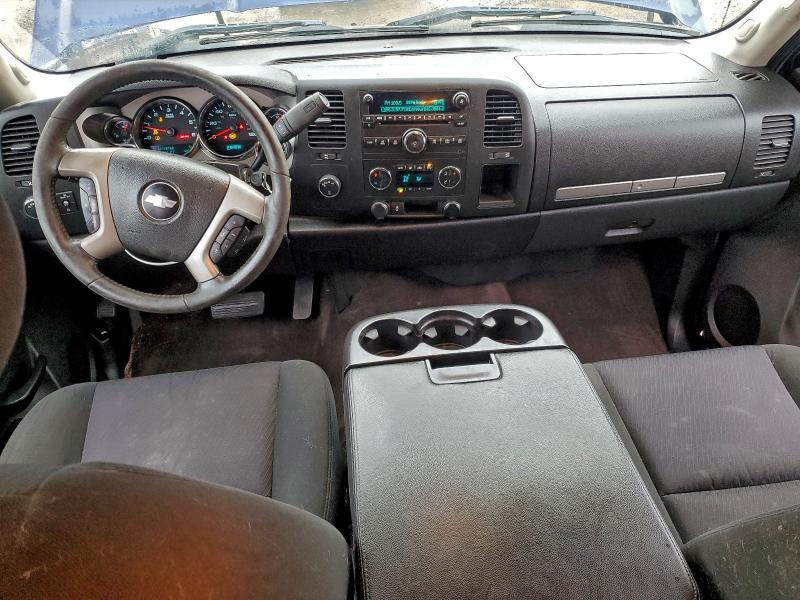 Photo 8 from auction – 2013 CHEVROLET SILVERADO with VIN 1GCRKSE72DZ163351