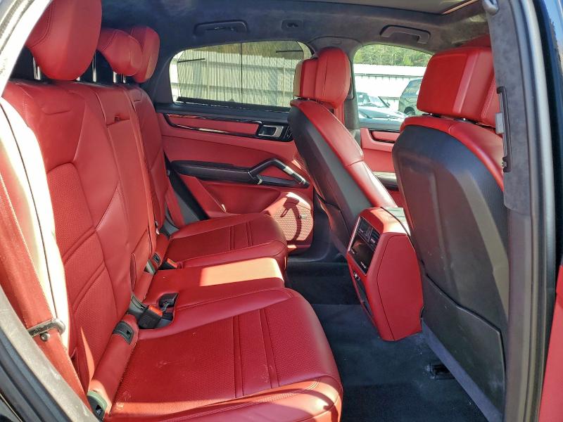 Photo 11 from auction – 2021 PORSCHE CAYENNE E with VIN WP1BE2AY3MDA44176