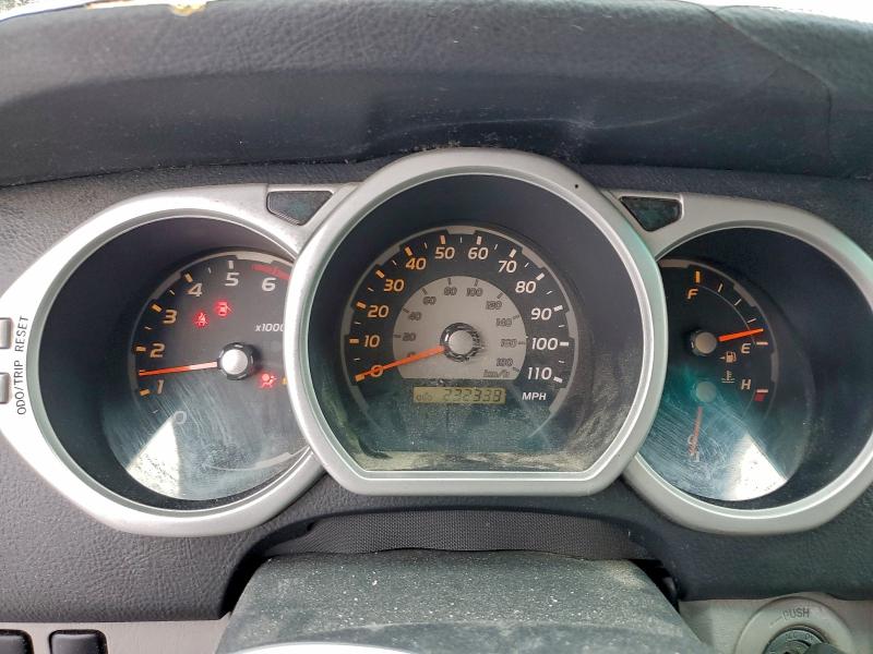 Photo 9 from auction – 2005 TOYOTA 4RUNNER SR with VIN JTEZU14RX50057450