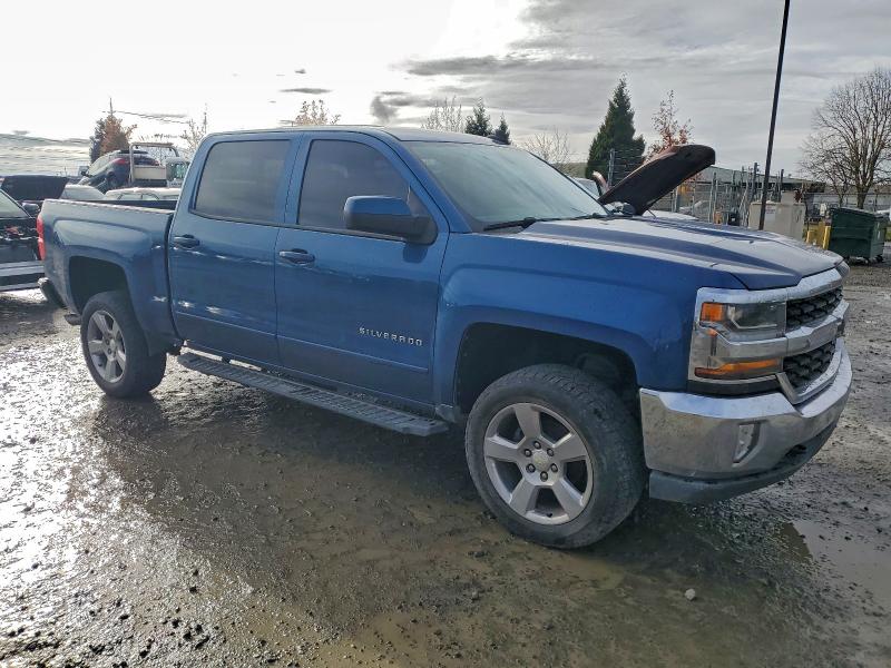 Photo 4 from auction – 2018 CHEVROLET SILVERADO with VIN 3GCUKREC4JG217406