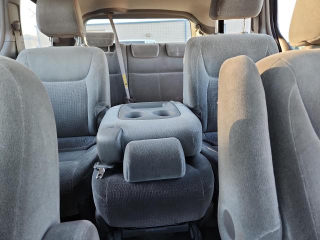 Photo 10 from auction – 2010 TOYOTA SIENNA CE with VIN 5TDKK4CC5AS304522