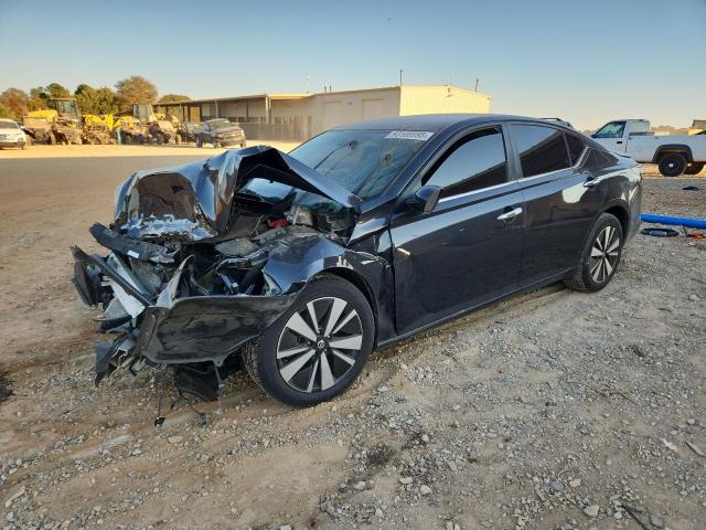 NISSAN ALTIMA SV 2021 with VIN 1N4BL4DV6MN361406 - Photo from auction