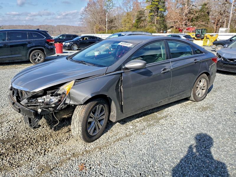 HYUNDAI SONATA GLS 2013 with VIN 5NPEB4AC4DH673656 - Photo from auction