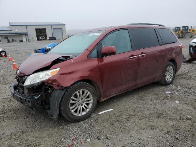 TOYOTA SIENNA XLE 2016 with VIN 5TDYK3DC5GS705256 - Photo from auction