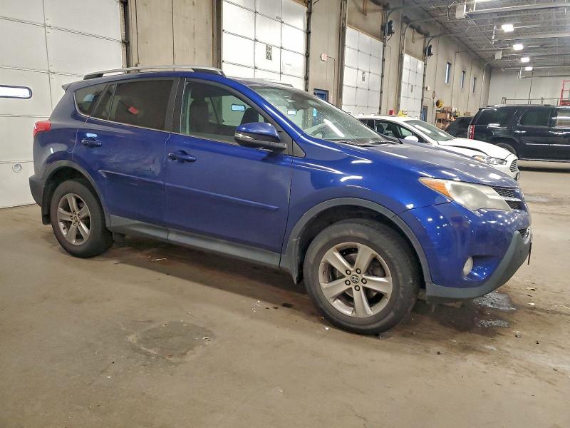 Photo 4 from auction – 2015 TOYOTA RAV4 XLE with VIN 2T3RFREV7FW380103