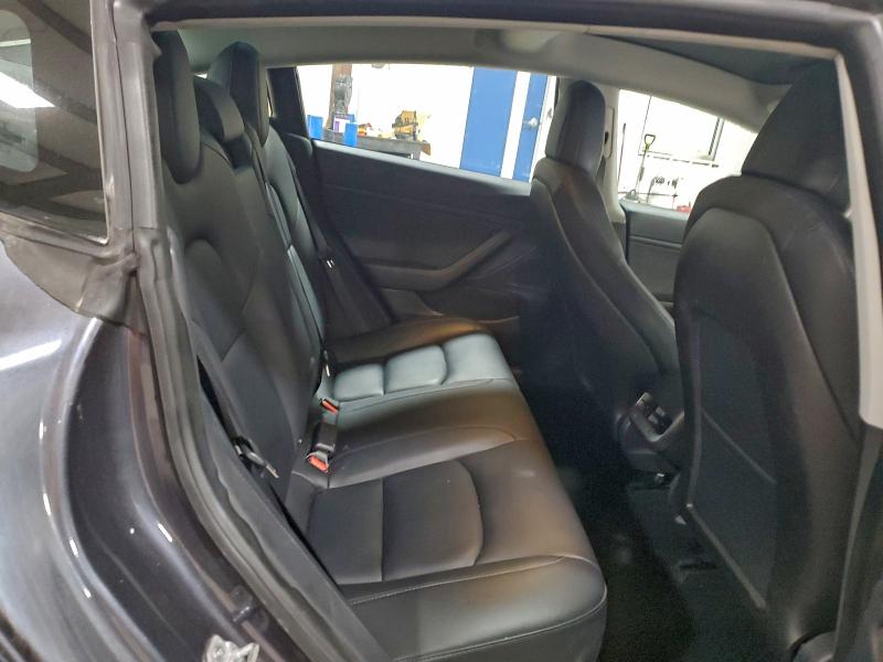 Photo 10 from auction – 2018 TESLA MODEL 3 with VIN 5YJ3E1EA8JF110576
