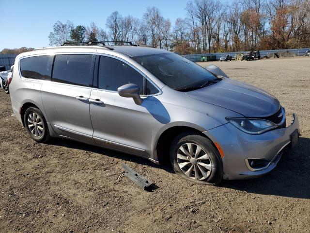 Photo 4 from auction – 2017 CHRYSLER PACIFICA T with VIN 2C4RC1BG4HR583107