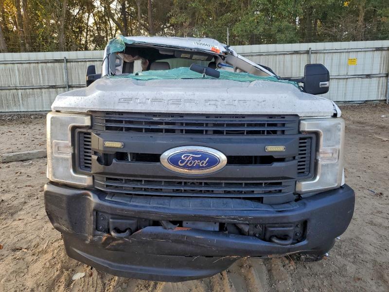 Photo 5 from auction – 2017 FORD F250 with VIN 1FT7W2B64HEE85641