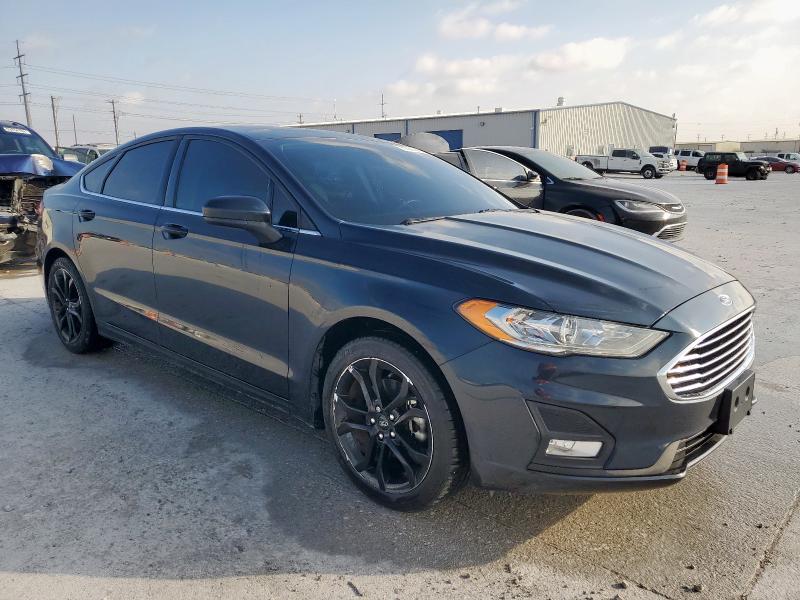 Photo 4 from auction – 2020 FORD FUSION with VIN 3FA6P0HD2LR255224