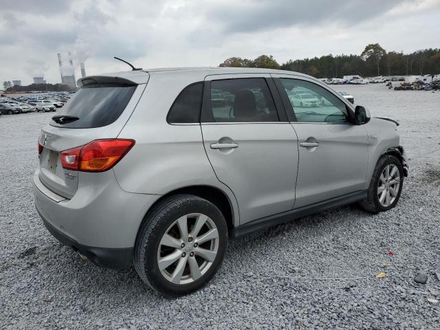 Photo 3 from auction – 2014 MITSUBISHI OUTLANDER with VIN 4A4AP4AU4EE027049