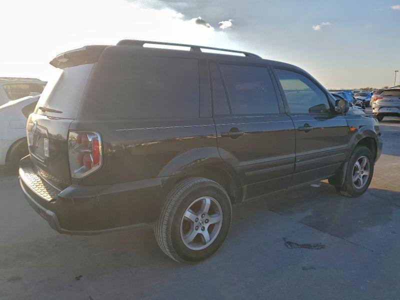 Photo 3 from auction – 2006 HONDA PILOT with VIN 5FNYF28456B049824