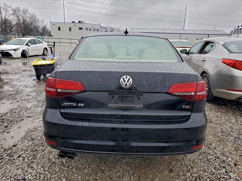 Photo 6 from auction – 2017 VOLKSWAGEN JETTA SE with VIN 3VWDB7AJ8HM352132