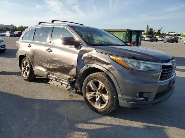 Фото 4 с аукциона – 2015 TOYOTA HIGHLANDER с VIN 5TDYKRFH3FS046989