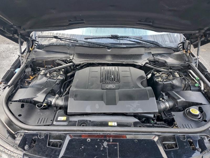 Photo 12 from auction – 2018 LAND ROVER RANGE ROVE with VIN SALWR2RV0JA411333