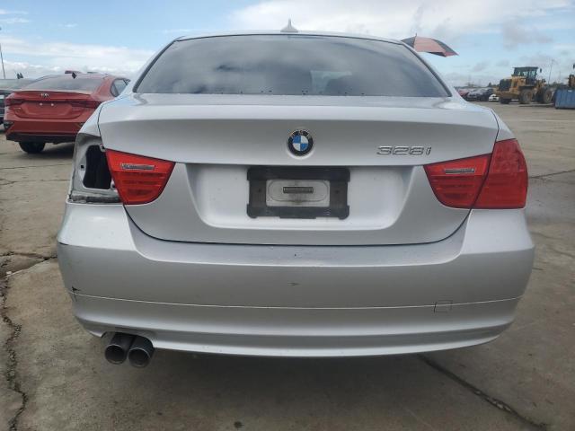 Photo 6 from auction – 2011 BMW 328 I SULE with VIN WBAPH5C54BA445802