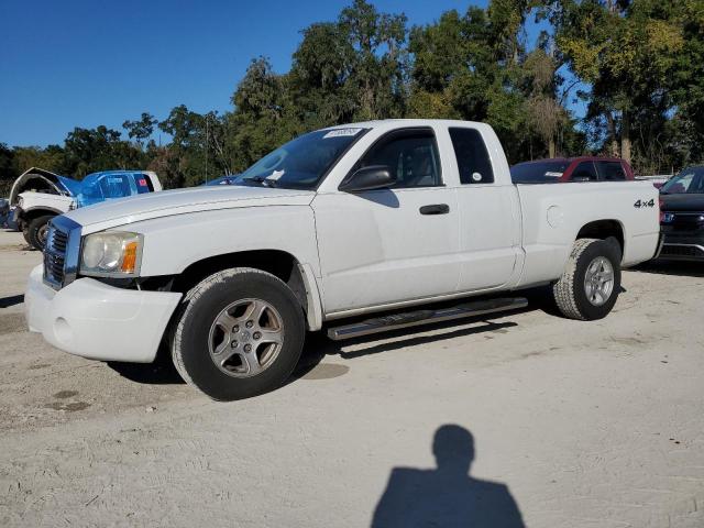 DODGE DAKOTA SLT 2006 with VIN 1D7HW42K16S630510 - Photo from auction